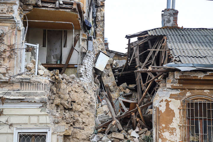 Одеська влада планує відновити зруйнований будинок в центрі міста