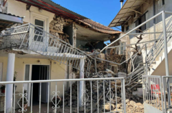 Грецию сильно потрясло, есть разрушенные здания