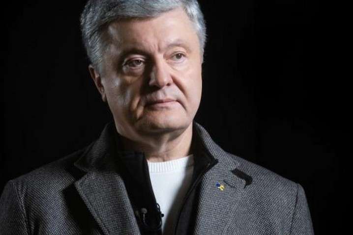 Порошенко розповів про переговори з Медведчуком, які дозволили звільнити полонених