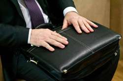  Документ розширює повноваження виконувача обов'язки міністра 