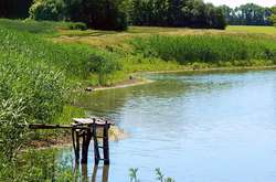 У зв’язку з недобросовісним використанням водного об’єкта прокуратура наполягає на достроковому розірванні договору оренди