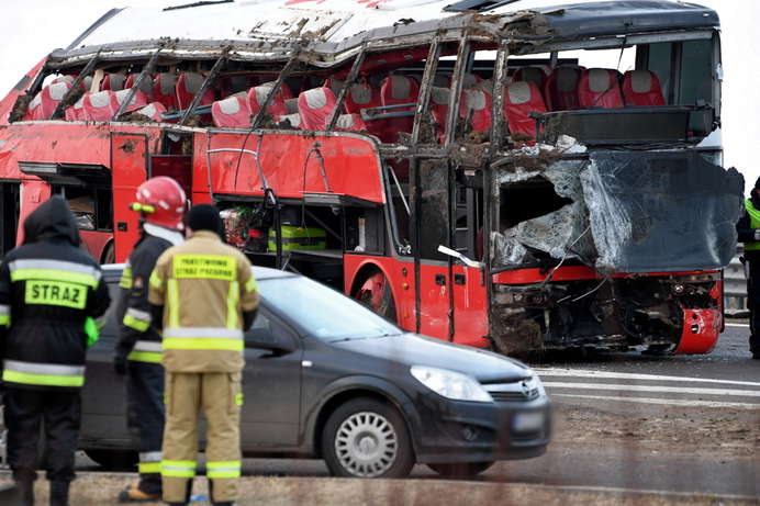 Прокуратура Польщі допитала другого водія українського автобуса, який потрапив у ДТП