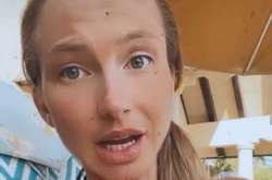 Жена председателя Черкасской ОГА в купальнике представила социальный проект