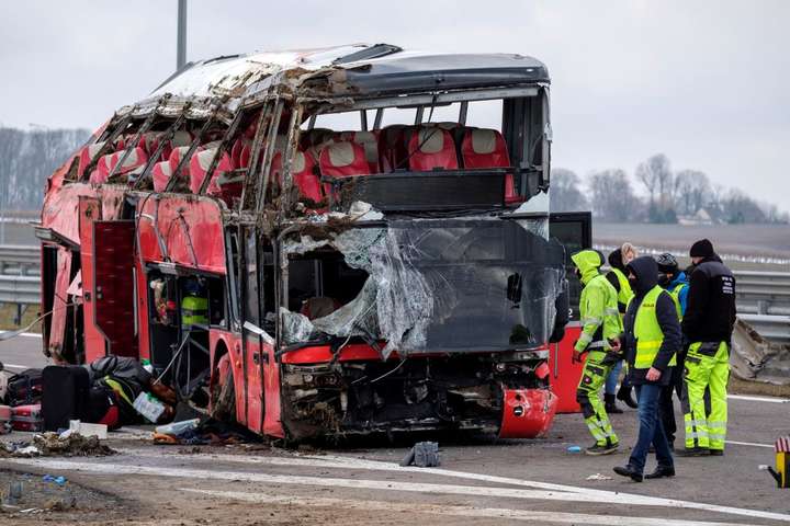 У Польщі встановили особи трьох з п’яти жертв аварії українського автобуса