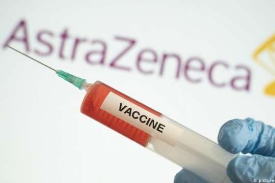 Австрія призупинила щеплення препаратом AstraZeneca через смерть хворої