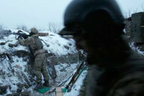 Бойовики на Донбасі протягом доби обстріляли українські позиції пʼять разів