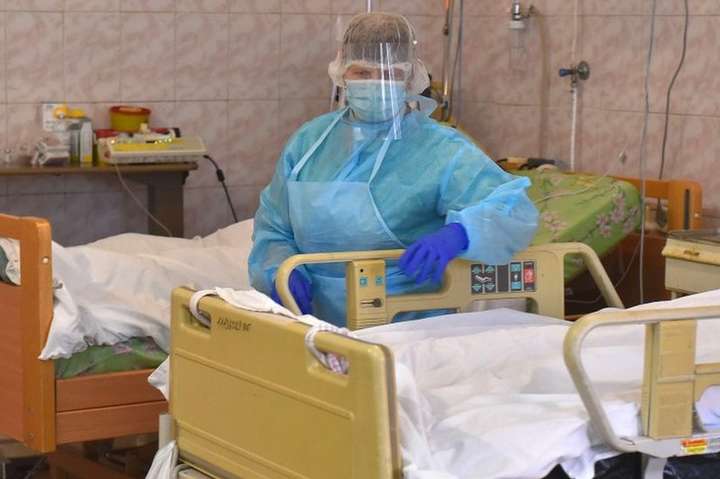 За добу в Україні виявлено понад п’ять тисяч нових хворих на коронавірус