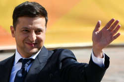 Зеленський привітав українок з 8 Березня