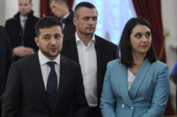 Юлия Мендель объяснила, почему пока не состоялся телефонный разговор Зеленского и Байдена