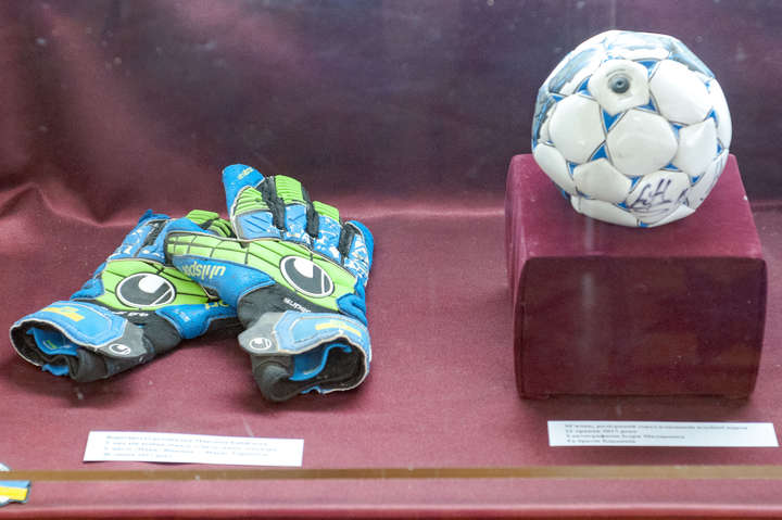 Таємниці вінницького футболу: в краєзнавчому музеї показали особисті речі спортсменів 