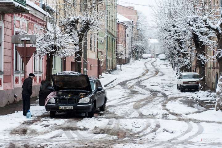 Сніг і хуртовини. Циклон готує українцям неприємні сюрпризи перед вихідними