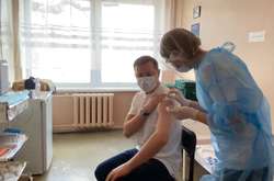 Ляшко вакцинувався в Козелецькій лікарні  на Чернігівщині 