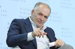 Гражданка РФ оказалась совладельцем еще трех медиа-активов Пинчука, – Нацсовет по телерадиовещанию