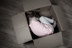 В Украине ужесточается наказание за сексуальную эксплуатацию детей