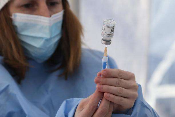 У Хорватії після щеплення вакциною AstraZeneca померла жінка