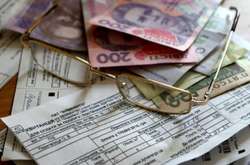 Коммуналка поднялась на 10%: задолженность населения исчисляется миллиардами гривен