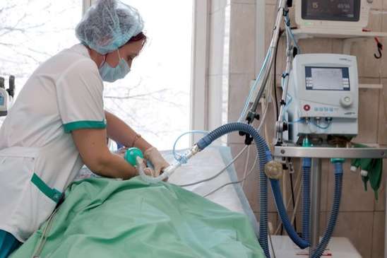 Коронавірус у Києві: медики виявили ще 1049 хворих, 24 людини померли