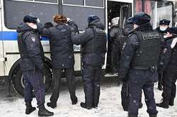 Російська поліція розігнала зʼїзд опозиційних муніципальних депутатів