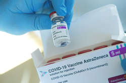 В AstraZeneca заявили, що вакцина не є причиною утворення тромбів