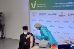 Глава УГКЦ вакцинувався від коронавірусу в прямому етері (відео)