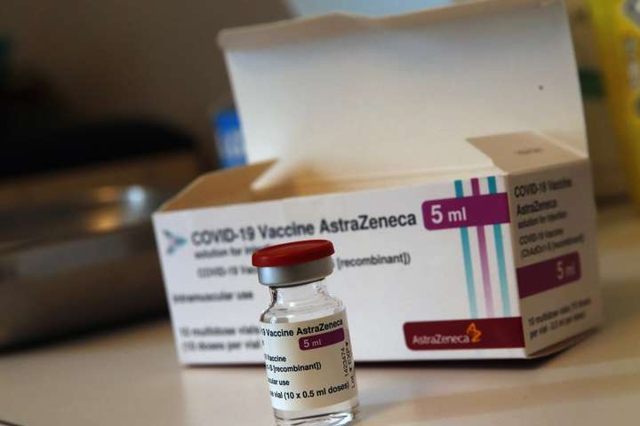 Дві європейські країни готові відновити вакцинацію препаратом AstraZeneca