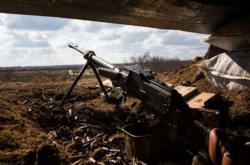 Боевики существенно увеличили количество обстрелов на Донбассе: ранен военный