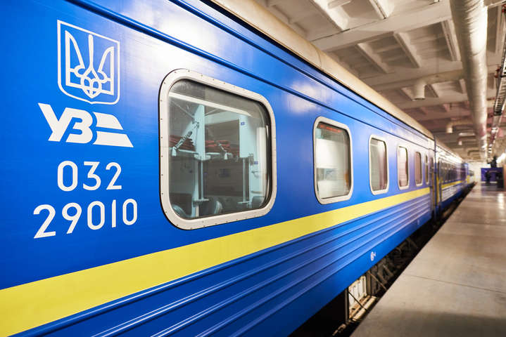 Укрзализныця ожидает, что украинцы летом не поедут за границу, и готовит 30 поездов