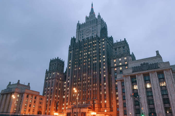 Санкції проти РФ: Кремль відкликав посла з США для консультацій