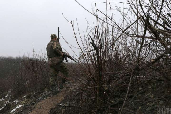 Сутки на Донбассе: шесть вражеских обстрелов, один защитник Украины погиб