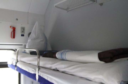 Улучшение не за горами? «Укрзализныця» обещает одноразовую постель в поездах