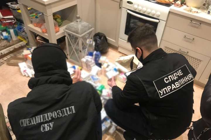В Одесі викрили схему контрабанди російських ліків 