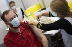  Вакцинація у Польщі проводиться з 27 грудня 