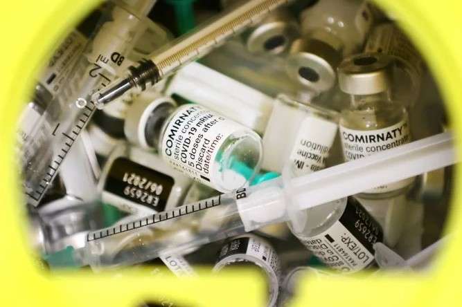 Степанов розповів, коли вакцина від коронавірусу може з’явитися в аптеках