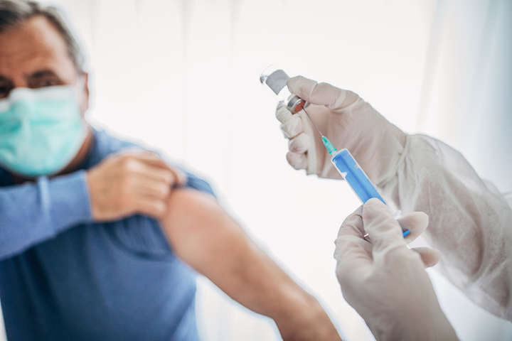 У Києві з понеділка запрацюють нові пункти вакцинації: хто зможе отримати щеплення 