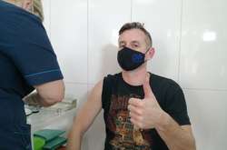 Сергій Жадан зробив щеплення від коронавірусу