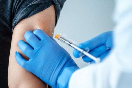 Завдяки вакцинації локдауни підуть в минуле, – прогноз BioNTech