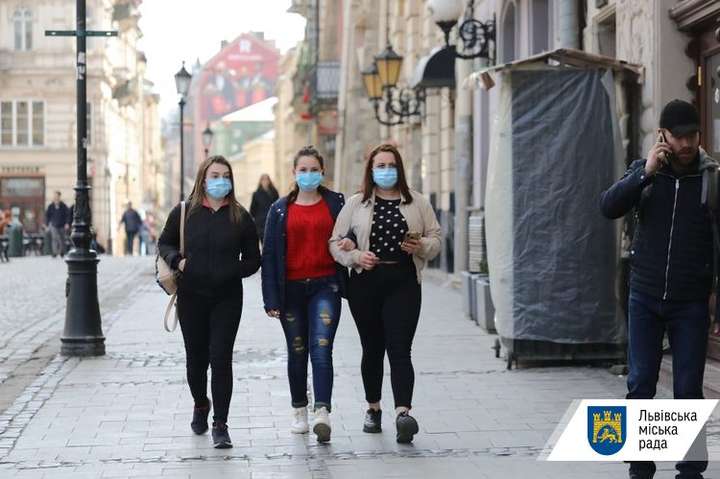 Коронавірус у Львові: локдаун продовжили, підтримають бізнес та медиків