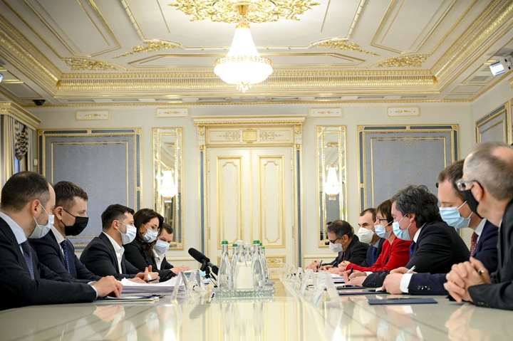 Зеленський зустрівся з президентом ЄБРР: деталі розмови