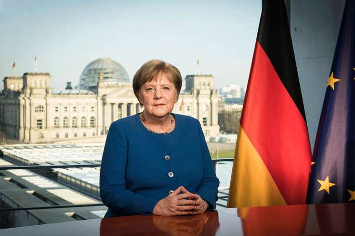 Меркель оголосила про продовження карантину в Німеччині
