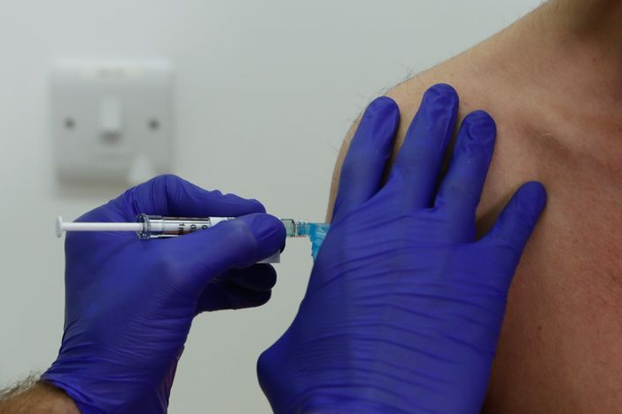 В Украине вакцину от Covid-19 получили еще почти 11 тысяч человек