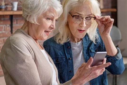 Мобільний зв’язок для пенсіонерів: як правильно обрати тариф