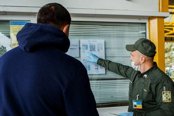 Пограничники рассказали, кого будут пускать в Украину без ПЦР-теста