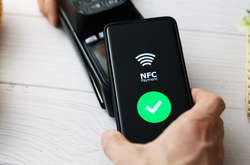 NFC дозволяє використовувати смартфон як банківську картку