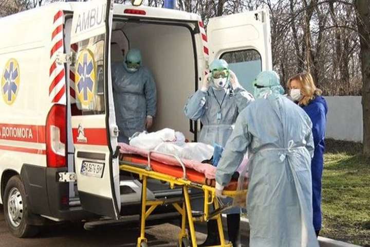 Коронавірус у Києві: від недуги за тиждень померло 220 людей 