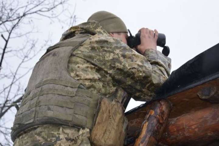 Війна на Донбасі: російські окупанти 11 разів порушили «режим тиші»
