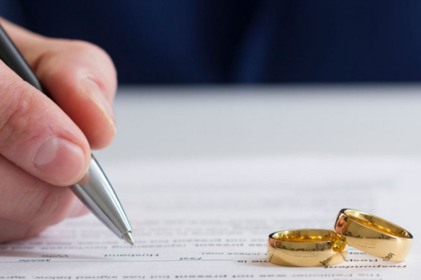 Реєстрація шлюбу стане дорожче. «Слуги народу» хочуть підвищити ставки держмита