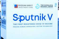 В Україні поширення російської вакцини розглядають як пропагандистський захід