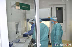 Звіт аудиторів показав, як лабораторії МОЗ розтринькали мільйони з «ковідного» фонду