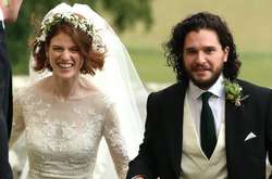 Фото звезд, которые влюбились друг в друга на съемочной площадке