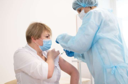  29 марта вакцинация проводилась в 656 пунктах прививок 